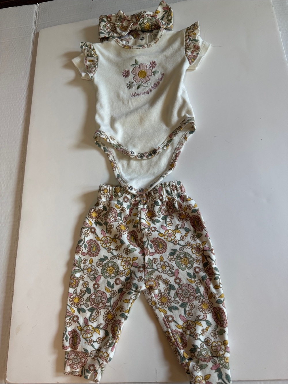 Chick pea Cream Floral Bodysuit & Floral Pants Set with Yellow Accent